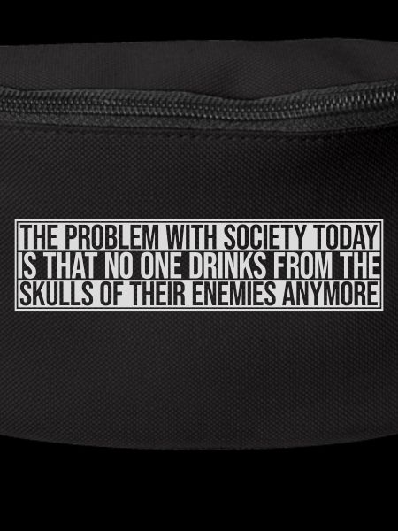 drinks from enemies skulls