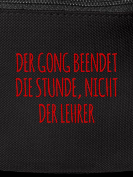 Lehrer vs Schulklingel