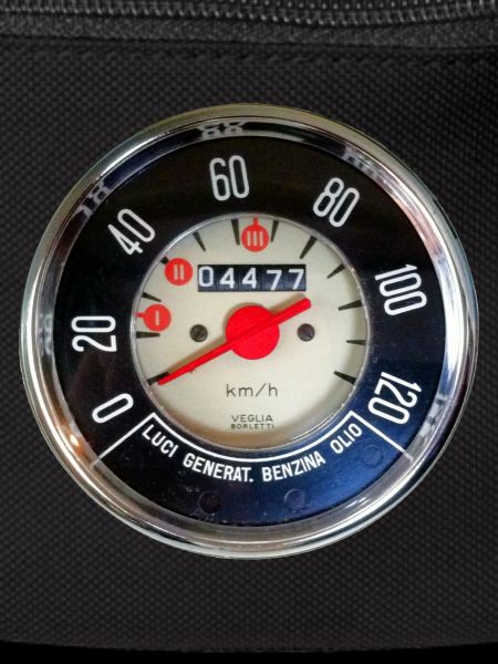 Speedometer 500 Nuova