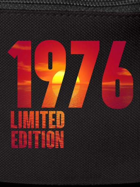 1976