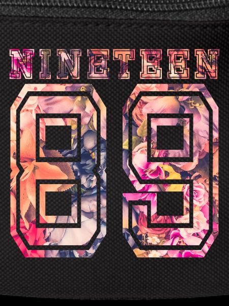 NINETEEN 1989 B