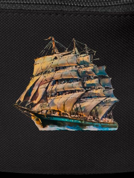 Sailing ship
