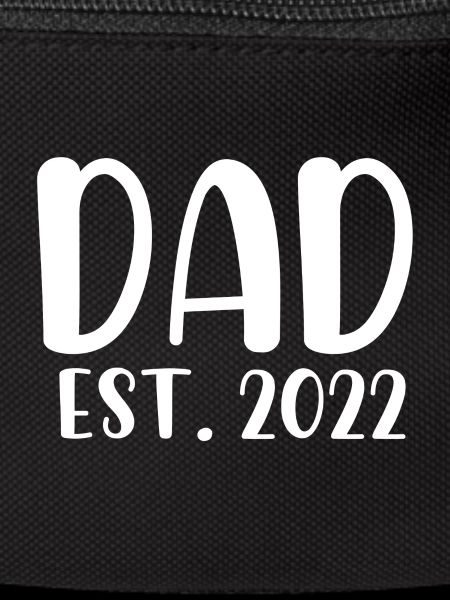Dad est 2022