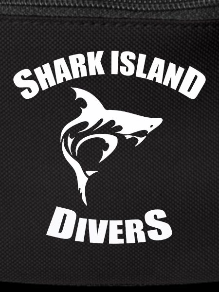 SHARK ISLAND DIVERS