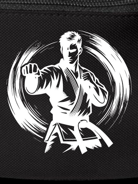 Dynamische Kampfpose Perfekte Karate Silhouette