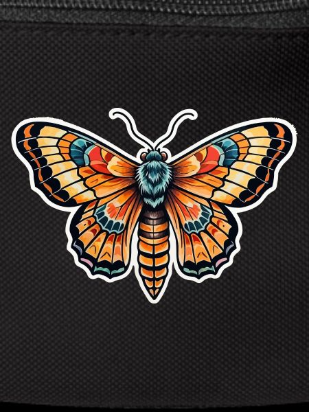 Moth Neo Traditional