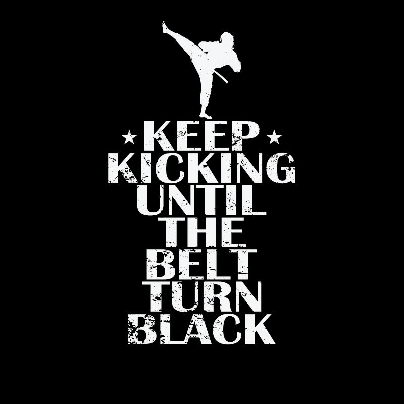 Continuez à donner des coups de pied jusqu’à ce que la ceinture devienne noire Taekwondo