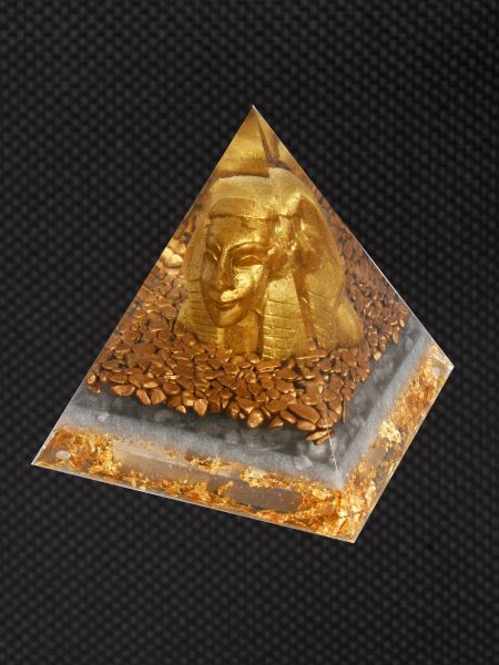 Pharao Echnaton- Pyramide