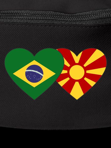 Brésil Macédoine Drapeau Coeur