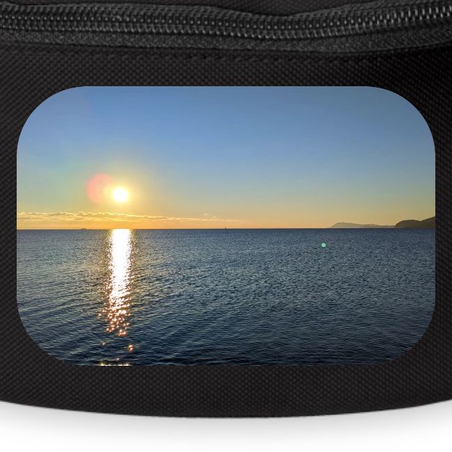 Depuis la plage de l'Almanarre, l'horizon