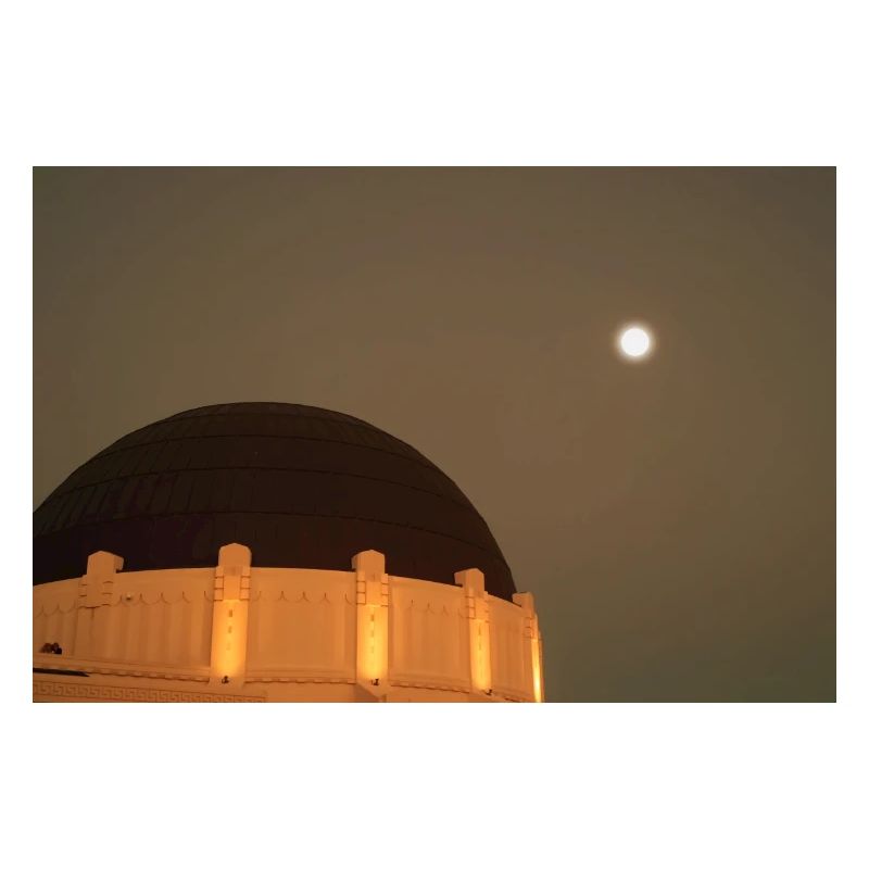 Griffith Observatory mit Vollmond