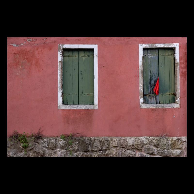 Façade de maison colorée à Venise
