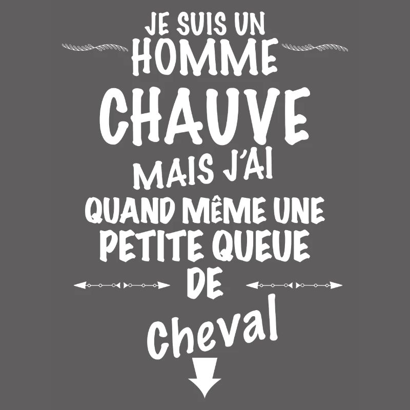 Chauve content de sa petite queue de cheval