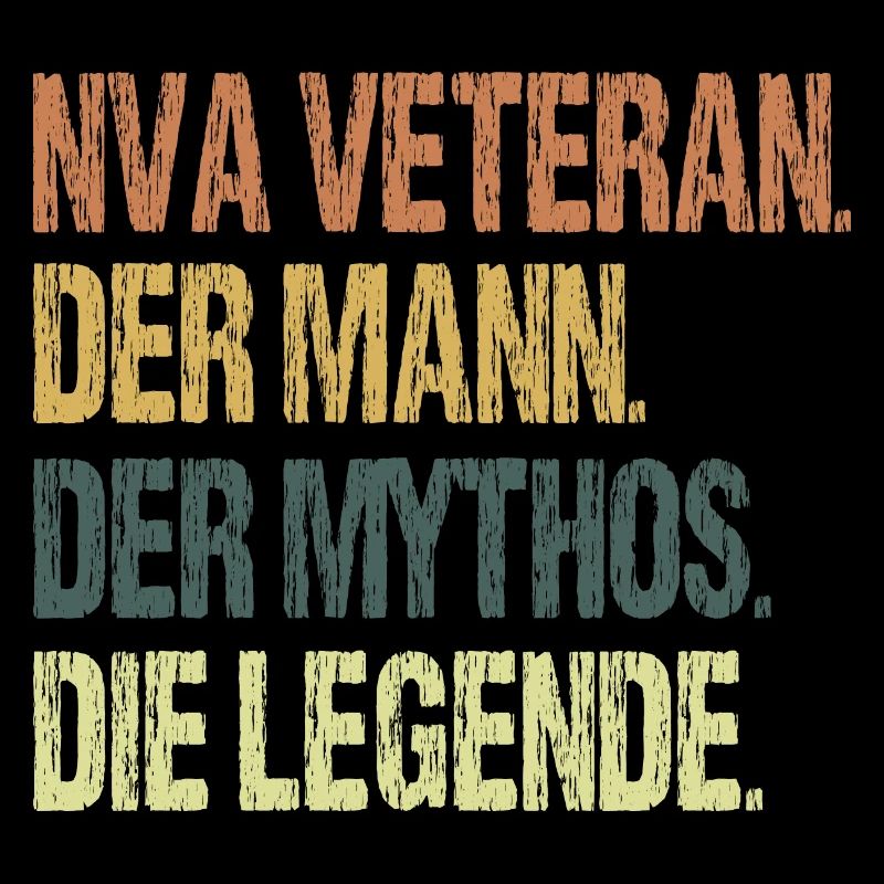 Stolzer NVA Veteran der DDR Armee