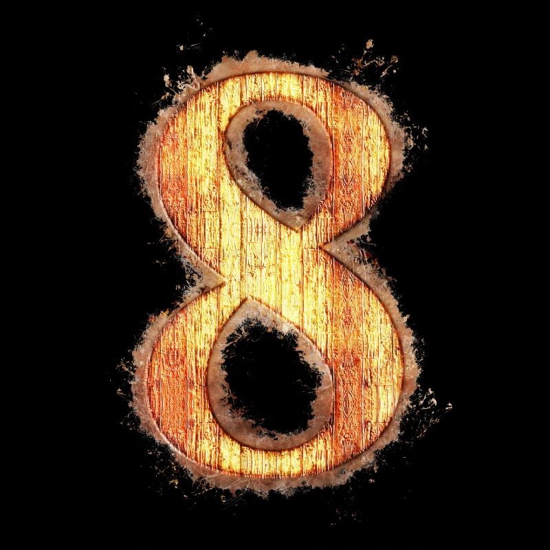 Nummer 8 hell glühend