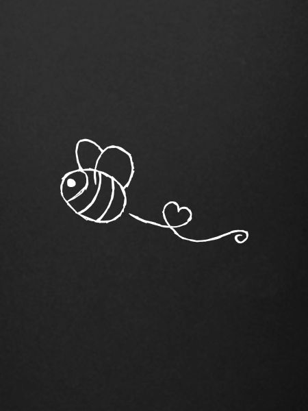Abeille blanche mignonne