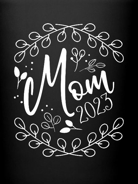 Maman en 2023