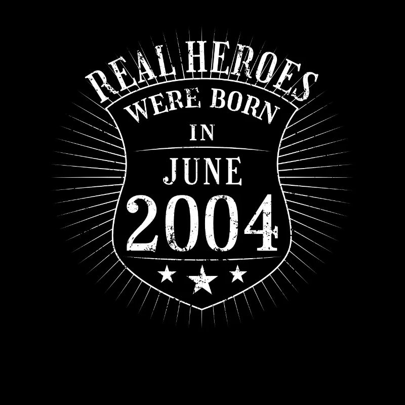 Real Heroes sont nés en juin 2004 Anniversaire