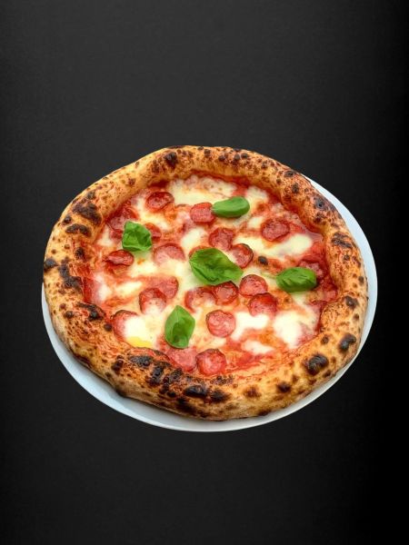 SALAMI PIZZA PIZZA.