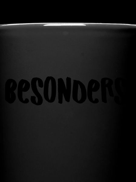 en particulier.