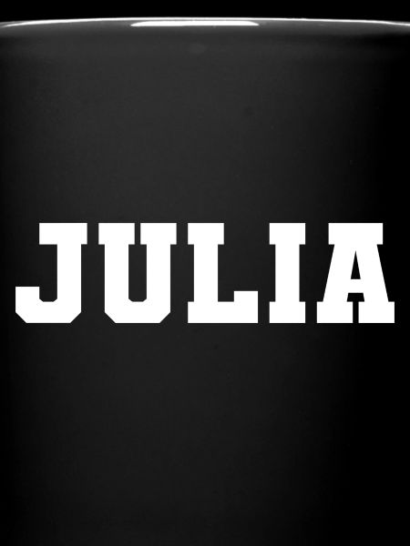 Nom - Julia