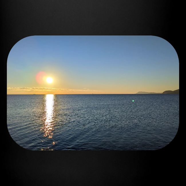 Depuis la plage de l'Almanarre, l'horizon