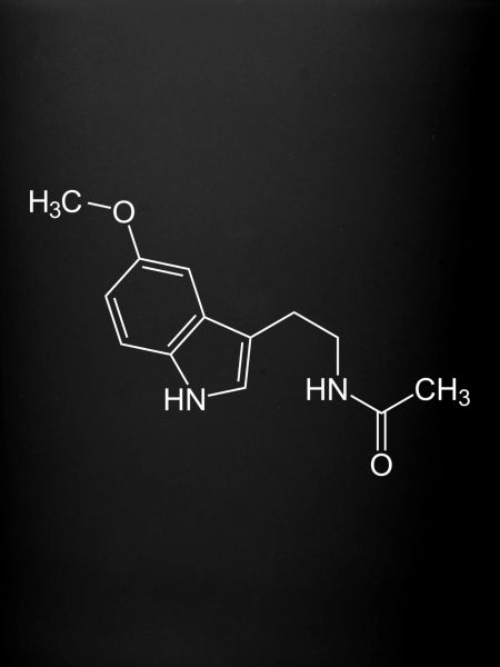 Mélatonine formule structurelle