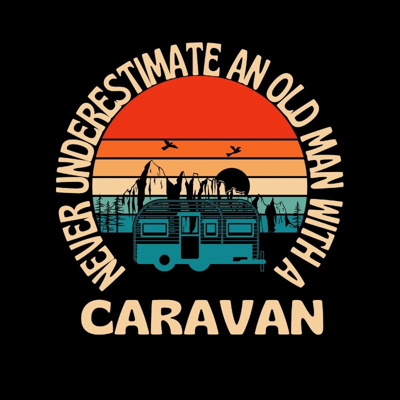 Alter Mann mit einem Wohnwagen-Campingplatz