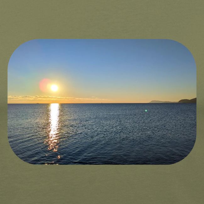 Depuis la plage de l'Almanarre, l'horizon