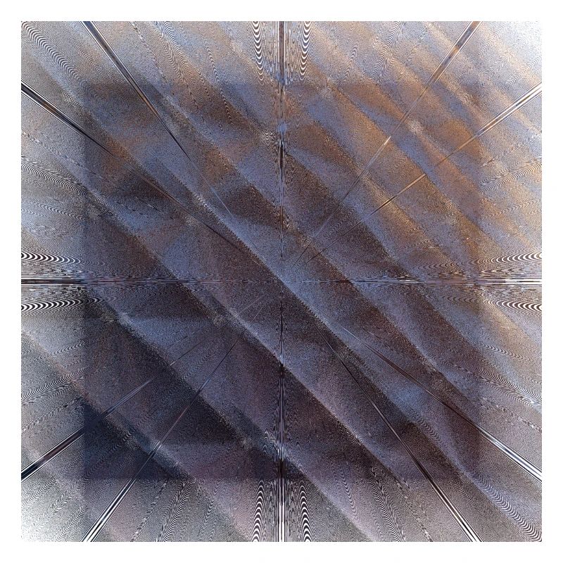 Dark angular, Dunkel Eckig.