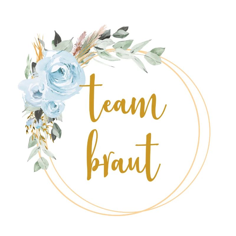 Team Braut! Eukalyptus Blauer Rosen Boho Kranz