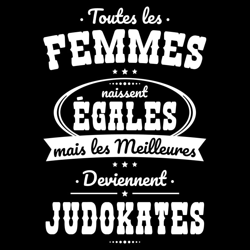 Femmes égales les meilleures deviennent judokates