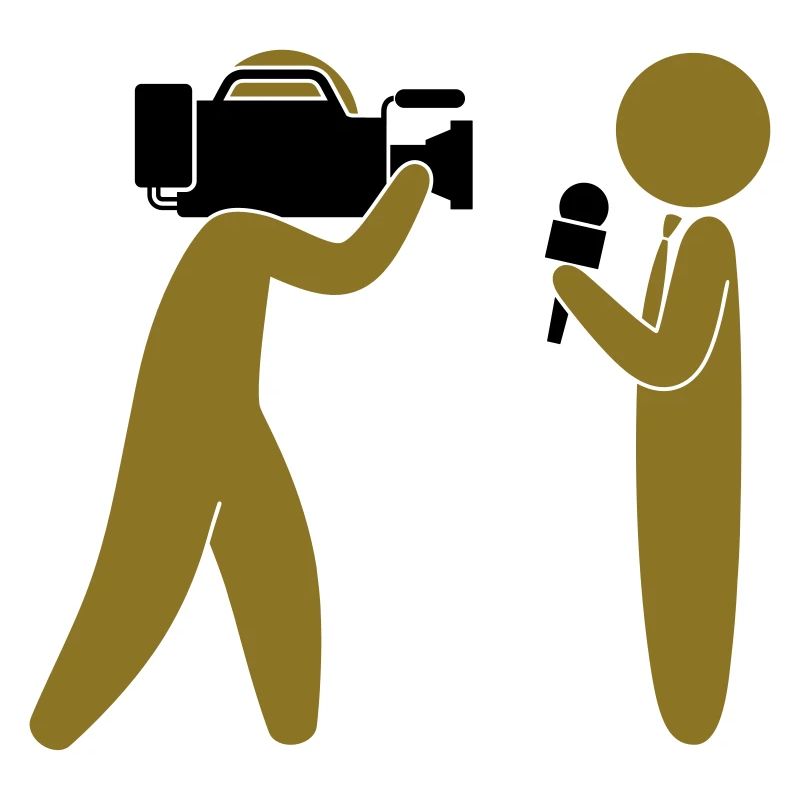 Reporter parle devant la caméra
