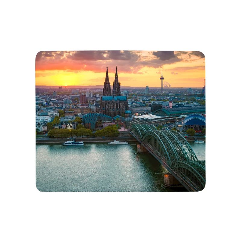 Kölner Dom im Abendlicht