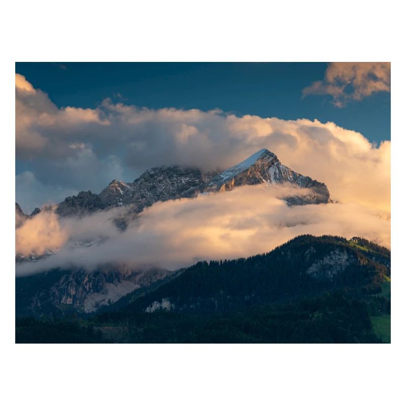 Alpspitze in Wolken
