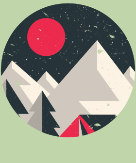 Explorez la nature avec ce motif unique de montagnes géométriques. Idéal pour les passionnés de randonnée et d'aventure, il évoque la séréni...