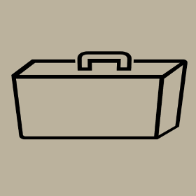 Ce motif présente une valise stylisée par un simple contour noir, évoquant l'essentiel du voyage et de l'aventure. Son design épuré et graph...