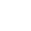 Weißes Reh im Wald