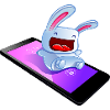 lapin sur son téléphone