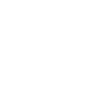 Amelie is playing techno