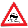 Strada sdrucciolevole della patente di guida di segnale stradale