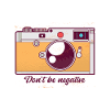 Retro Fotokamera mit Motivationsspruch