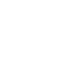 Katze spielt mit Binärcode