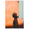 WOMAN WITH HAT WALKING