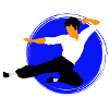 Karate-Flugtritt im blauen Kreis