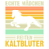 Echte Mädchen reiten Kaltblüter