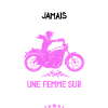 Femme sur moto