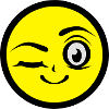 fille clin oeil sourire smiley