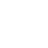 Drengenavn Leo som bogstaver på babytøj