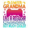 Grand-mère joueuse